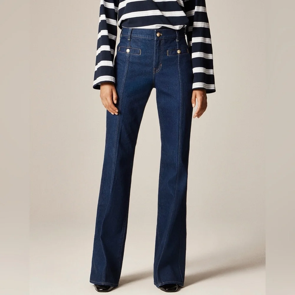NWT J.Crew Petite New Vintage Flare Jean in Rinse Wash - Picture 2 of 11